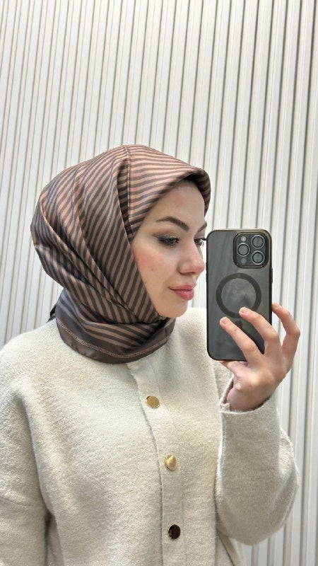 BELLİ EŞARP