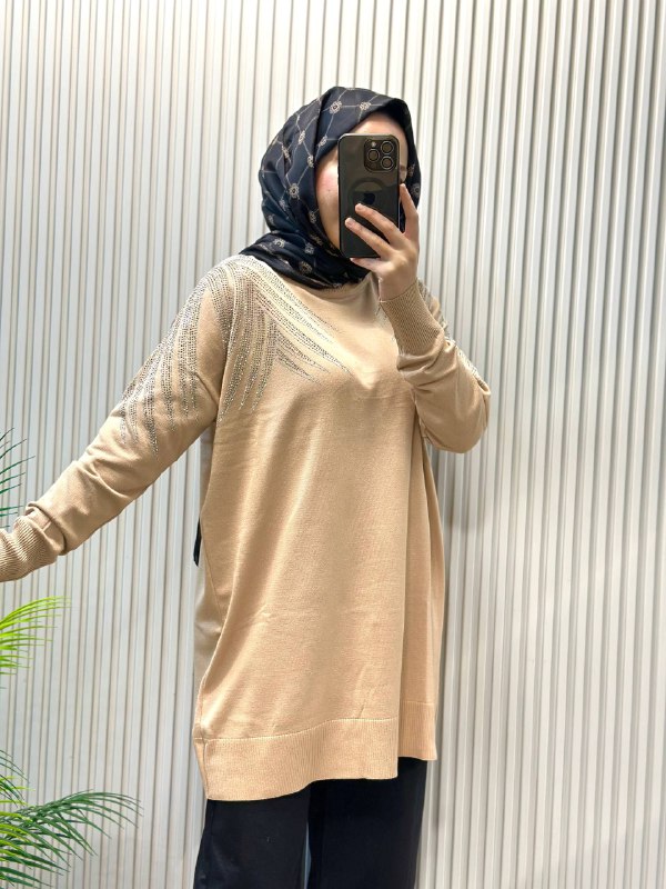 Nefise Standart Beden Şık Tasarım Üst